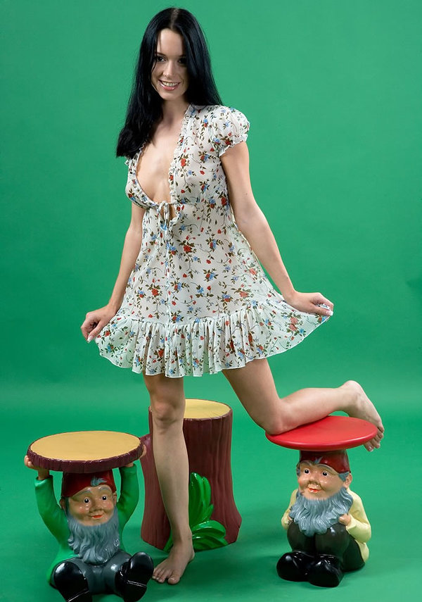 Инна, 23 года, 10 размер груди